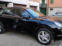 Usata Porsche Cayenne 2012 Nero SUV