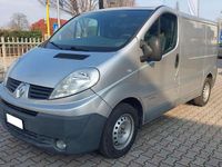 Usata Renault Trafic 114 CV (83 kW) 2013 Grigio Monovolume