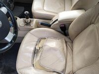 Usata VW New Beetle 105 CV (77 kW) 2007 Blu Utilitaria