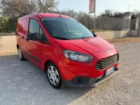 Usata Ford Transit Trend 75 CV (55 kW) 2018 Rosso Furgone