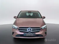 Usata Mercedes B180 116 CV (85 kW) 2022 Ros gold met. Utilitaria
