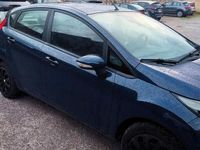 Usata Ford Fiesta 97 CV (71 kW) 2014 Blu Utilitaria