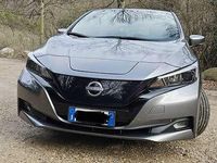 Usata Nissan Leaf Tekna 89 kW (122 CV) 2022 Grigio Utilitaria