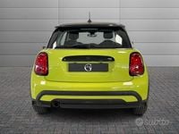 Usata Mini Cooper Classic 136 CV (100 kW) 2023 Giallo Utilitaria