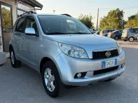 Usata Daihatsu Terios 101 CV (74 kW) 2011 Grigio SUV