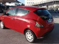 Usata Lancia Ypsilon Silver 69 CV (50 kW) 2012 Rosso Utilitaria