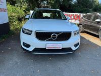 Usata Volvo XC40 Momentum 129 CV (94 kW) 2021 Bianco SUV