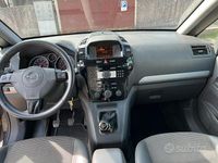 Usata Opel Zafira 140 CV (102 kW) 2010 Nero Monovolume