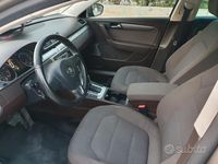 Usata VW Passat 150 CV (110 kW) 2012 Grigio Berlina