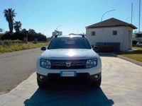 Usata Dacia Duster Lauréate 115 CV (84 kW) 2016 Bianco SUV
