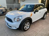Usata Mini One D Countryman 90 CV (66 kW) 2015 Bianco SUV