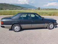Usata Mercedes 200 122 CV (89 kW) 1990 Berlina