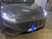 Usata Ford Kuga ST-Line 120 CV (88 kW) 2022 Grigio SUV