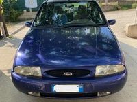 Usata Ford Fiesta 75 CV (55 kW) 1999 Blu Utilitaria