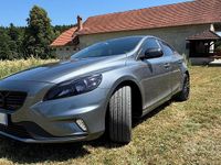 Usata Volvo V40 R-Design 120 CV (88 kW) 2017 Grigio Station wagon