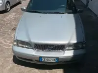 Usata Volvo V70 163 CV (119 kW) 2000 Grigio Station wagon