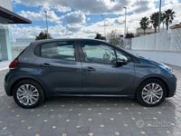 Usata Peugeot 208 Allure 82 CV (60 kW) 2017 Grigio Utilitaria
