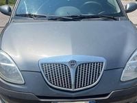 Usata Lancia Ypsilon 80 CV (58 kW) 2006 Grigio Utilitaria