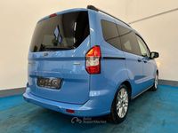 Usata Ford Transit Titanium 101 CV (74 kW) 2015 Blu Berlina