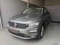 Usata VW T-Roc Style 110 CV (80 kW) 2021 Grigio SUV