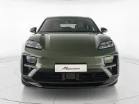 Usata Porsche Macan Turbo 330 kW (449 CV) 2025 Verde aventurine metallizzato SUV
