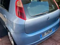 Usata Fiat Grande Punto 90 CV (66 kW) 2006 Bluazzurro Utilitaria