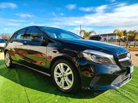 Usata Mercedes A180 Premium 109 CV (80 kW) 2017 Nero Berlina