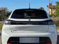 Usata Peugeot 208 GT-line 102 CV (75 kW) 2020 Bianco Utilitaria