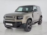 Usata Land Rover Defender SE Dynamic 249 CV (183 kW) 2025 Marrone SUV