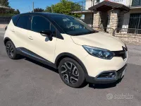 Usata Renault Captur 90 CV (66 kW) 2014 Beige SUV
