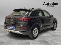 Usata VW T-Roc Life 150 CV (110 kW) 2024 2t deep black perlato SUV