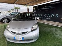 Usata Toyota Aygo 68 CV (50 kW) 2007 Grigio Utilitaria