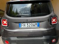 Usata Jeep Renegade Limited 140 CV (102 kW) 2017 Grigio SUV