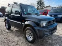Usata Suzuki Jimny 85 CV (62 kW) 2007 Nero SUV