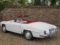 Usata Mercedes 190 Classic 105 CV (77 kW) 1960 Bianco Berlina