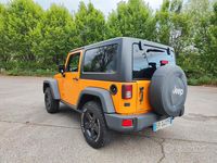 Usata Jeep Wrangler 200 CV (147 kW) 2013 Arancione SUV