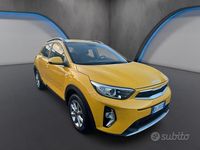 Usata Kia Stonic Urban 84 CV (61 kW) 2022 Giallo SUV
