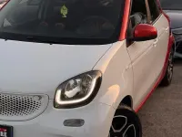 Usata Smart ForFour 90 CV (66 kW) 2016 Bianco Utilitaria