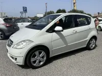 Usata Mercedes A160 Executive 95 CV (69 kW) 2012 Bianco Utilitaria