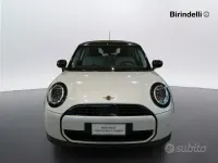 Usata Mini Cooper Classic 156 CV (114 kW) 2024 Nanuq white Utilitaria