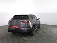 Usata Alfa Romeo Stelvio Veloce 209 CV (153 kW) 2023 Grigio vesuvio SUV