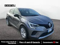Begagnad Renault Captur Equilibre 143 HK (105 kW) 2023 Grå SUV