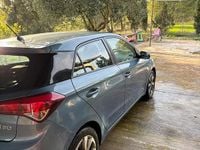 Usata Hyundai i20 75 CV (55 kW) 2015 Blu Berlina