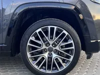 Usata Jeep Compass Summit 131 CV (96 kW) 2025 Graphite grey SUV