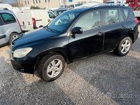 Usata Toyota RAV4 Luxury 136 CV (100 kW) 2008 Grigio SUV