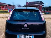 Usata Fiat Punto 77 CV (56 kW) 2015 Nero Utilitaria