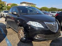 Usata Lancia Ypsilon 69 CV (50 kW) 2014 Nero Utilitaria
