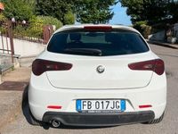 Usata Alfa Romeo Giulietta 105 CV (77 kW) 2015 Bianco Utilitaria
