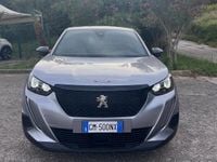 Usata Peugeot 2008 Active 101 CV (74 kW) 2023 Argento SUV