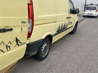 Usata Mercedes Vito 150 CV (110 kW) 2005 Giallo Furgone